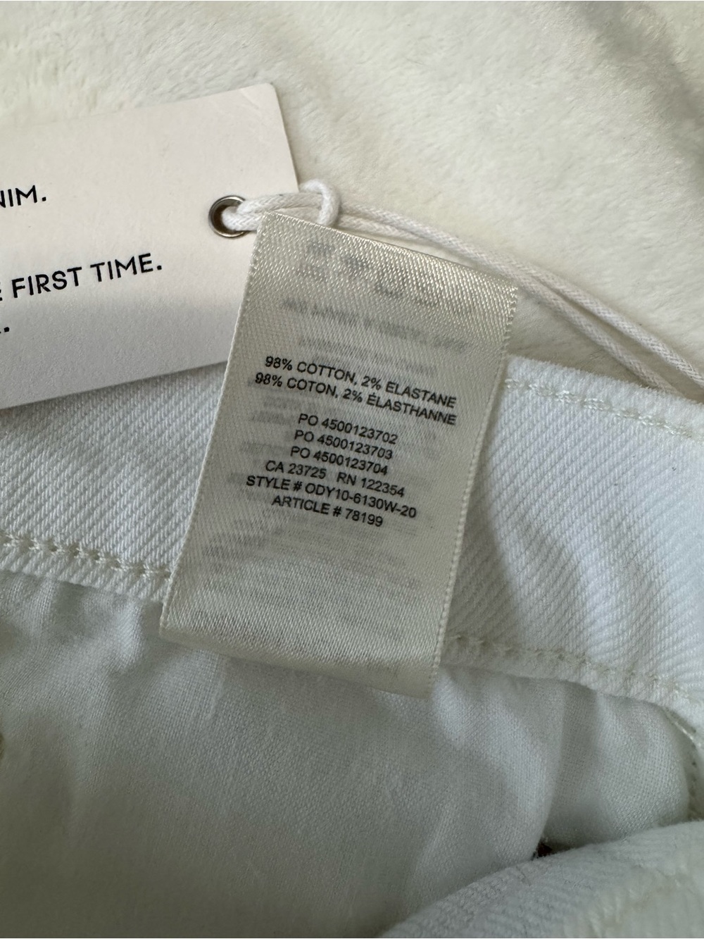 Aritzia Denim Forum The Joan Wide Leg Jeans White 27 NWT - Picture 7 of 13